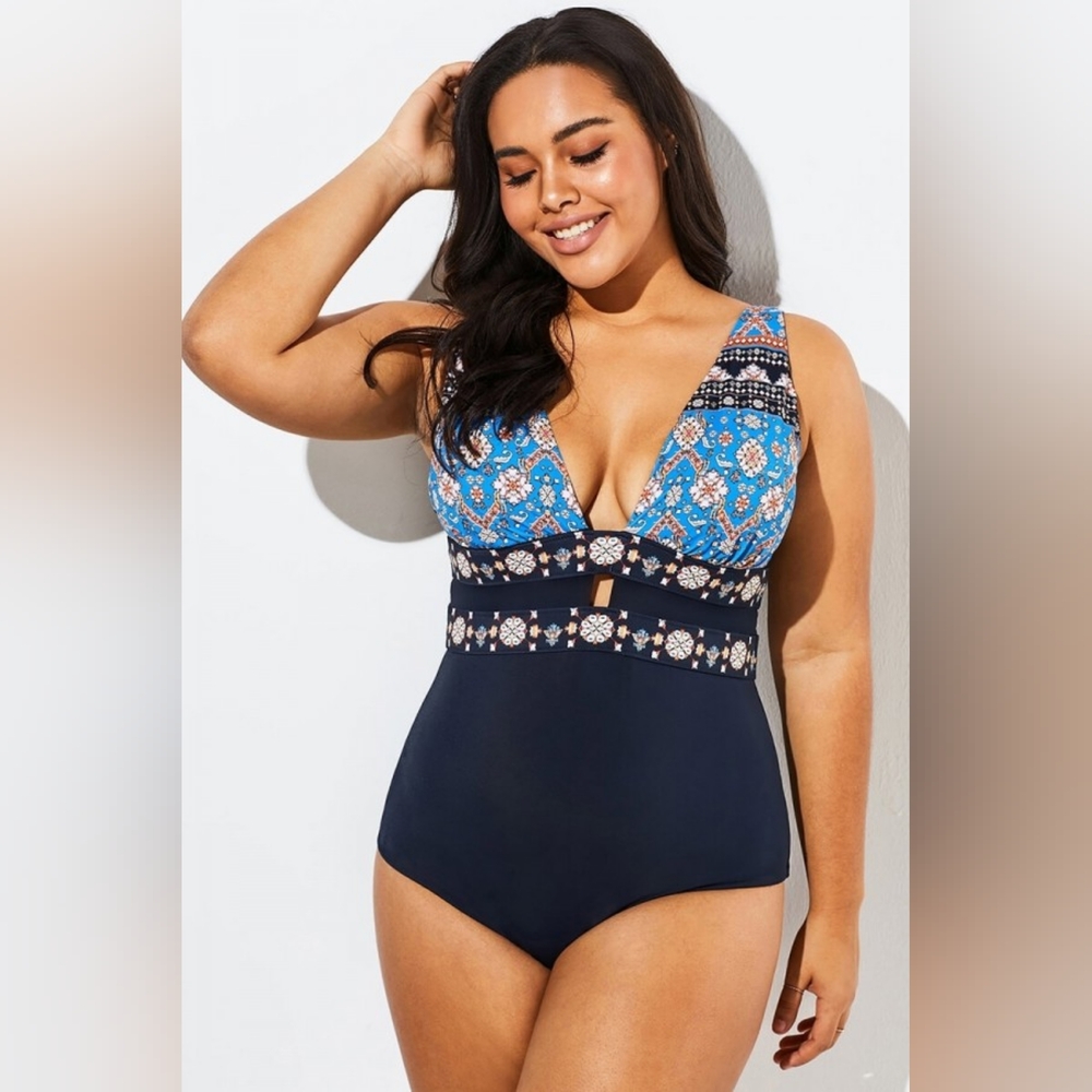 NEW NWT Swimsuitsforall Plus Size Navy Blue Printed Cut Out Bathing Suit Sz 24